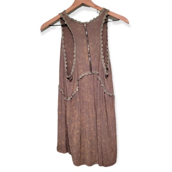 POL Green Tie-Dye Baby Doll Tank Size Medium - Picture 2 of 6